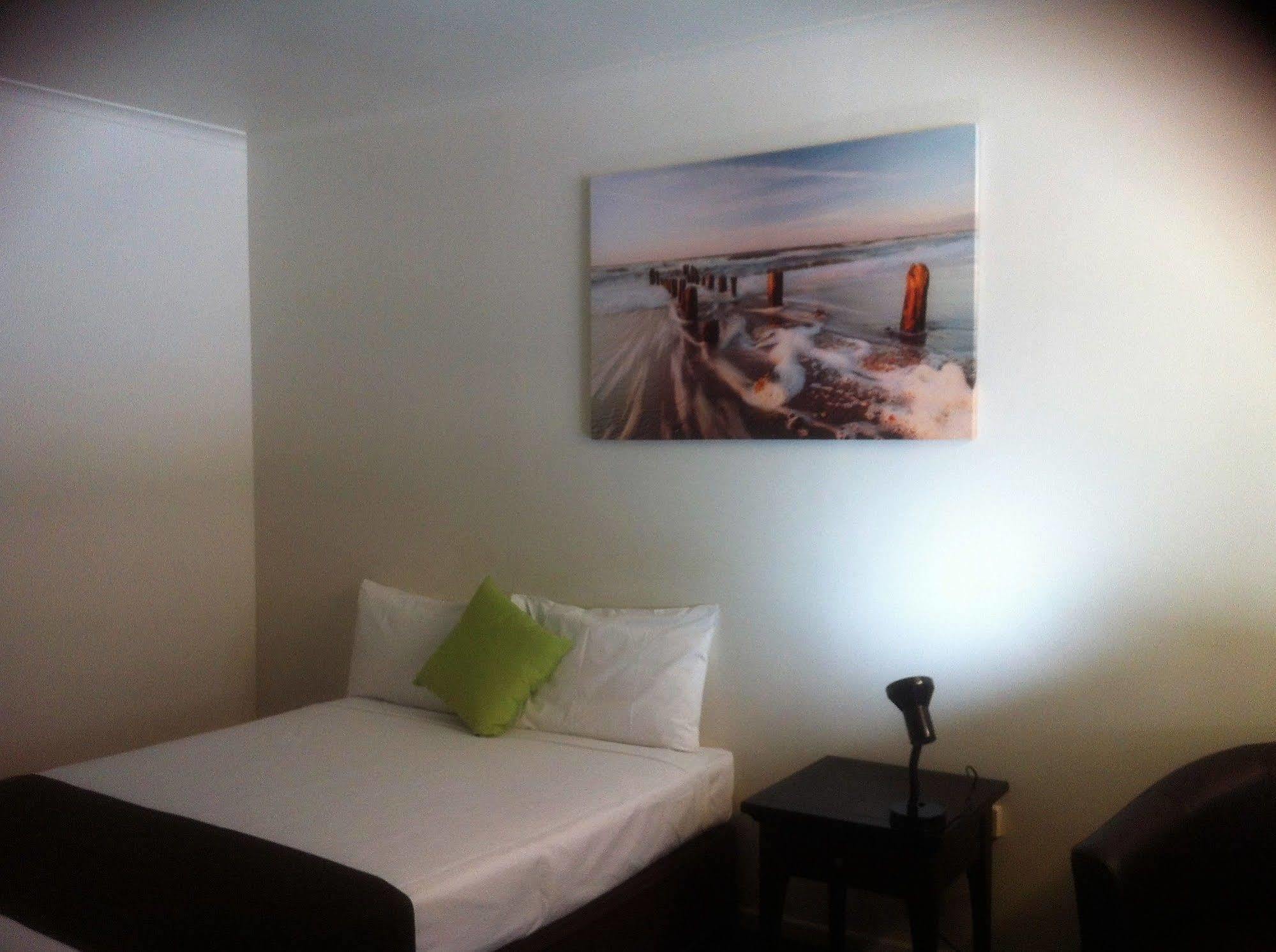 Coral Sands Motel แมคคาย ภายนอก รูปภาพ